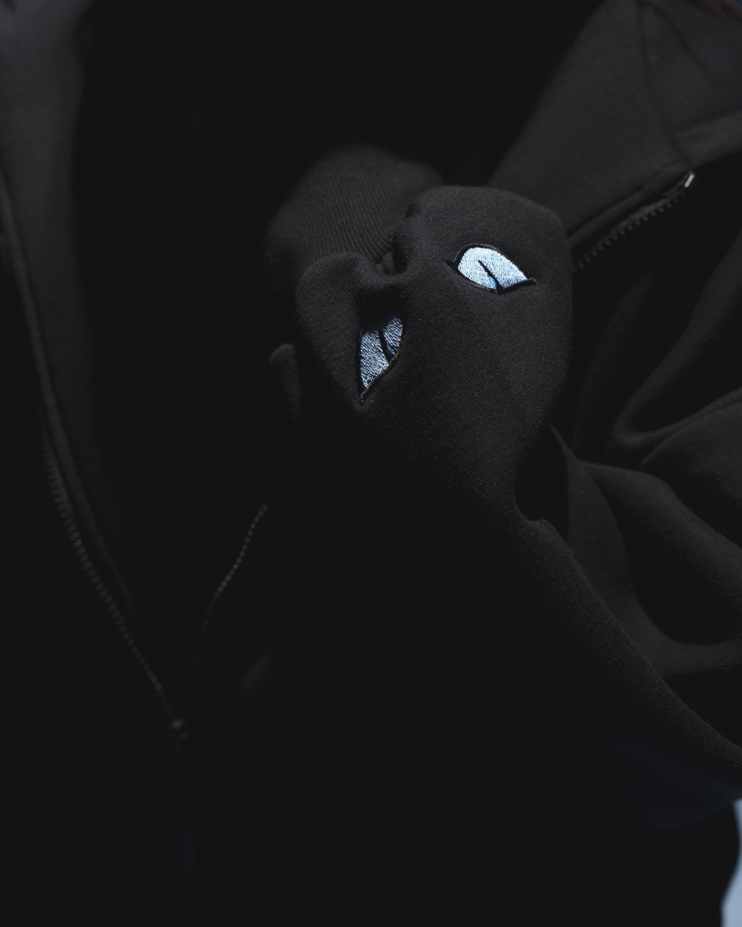 SHADOW PROWL HOOD
