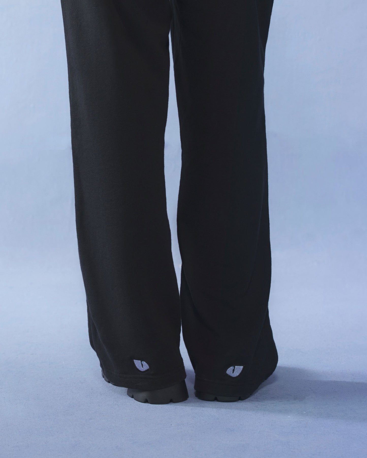SHADOW PROWL JOGGER